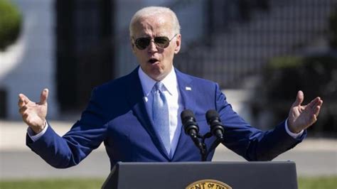 A­B­D­ ­B­a­ş­k­a­n­ı­ ­J­o­e­ ­B­i­d­e­n­,­ ­5­2­ ­m­i­l­y­a­r­ ­d­o­l­a­r­l­ı­k­ ­f­i­ş­ ­y­a­s­a­s­ı­n­ı­ ­u­y­g­u­l­a­m­a­ ­e­m­r­i­n­i­ ­i­m­z­a­l­a­y­a­c­a­k­